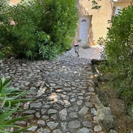 Tatil Evi Maison De Charme A Avec Terrasse Et Jardin *