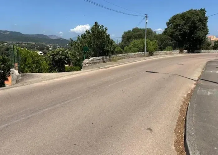 Feriehus Maison De Charme A Avec Terrasse Et Jardin Ajaccio (Corsica)
