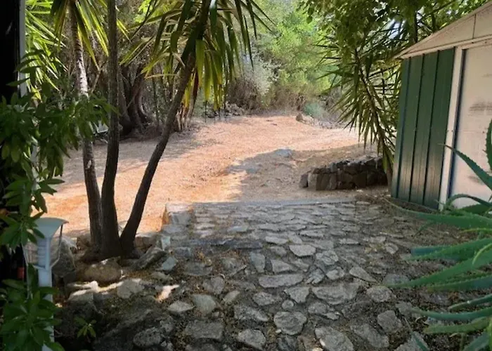 Maison De Charme A Avec Terrasse Et Jardin * Ajaccio (Corsica)